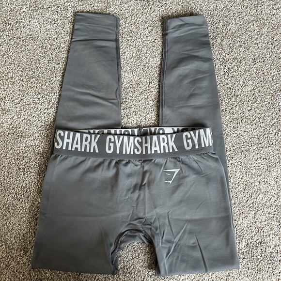 Gymshark leggings - Picture 2 of 3